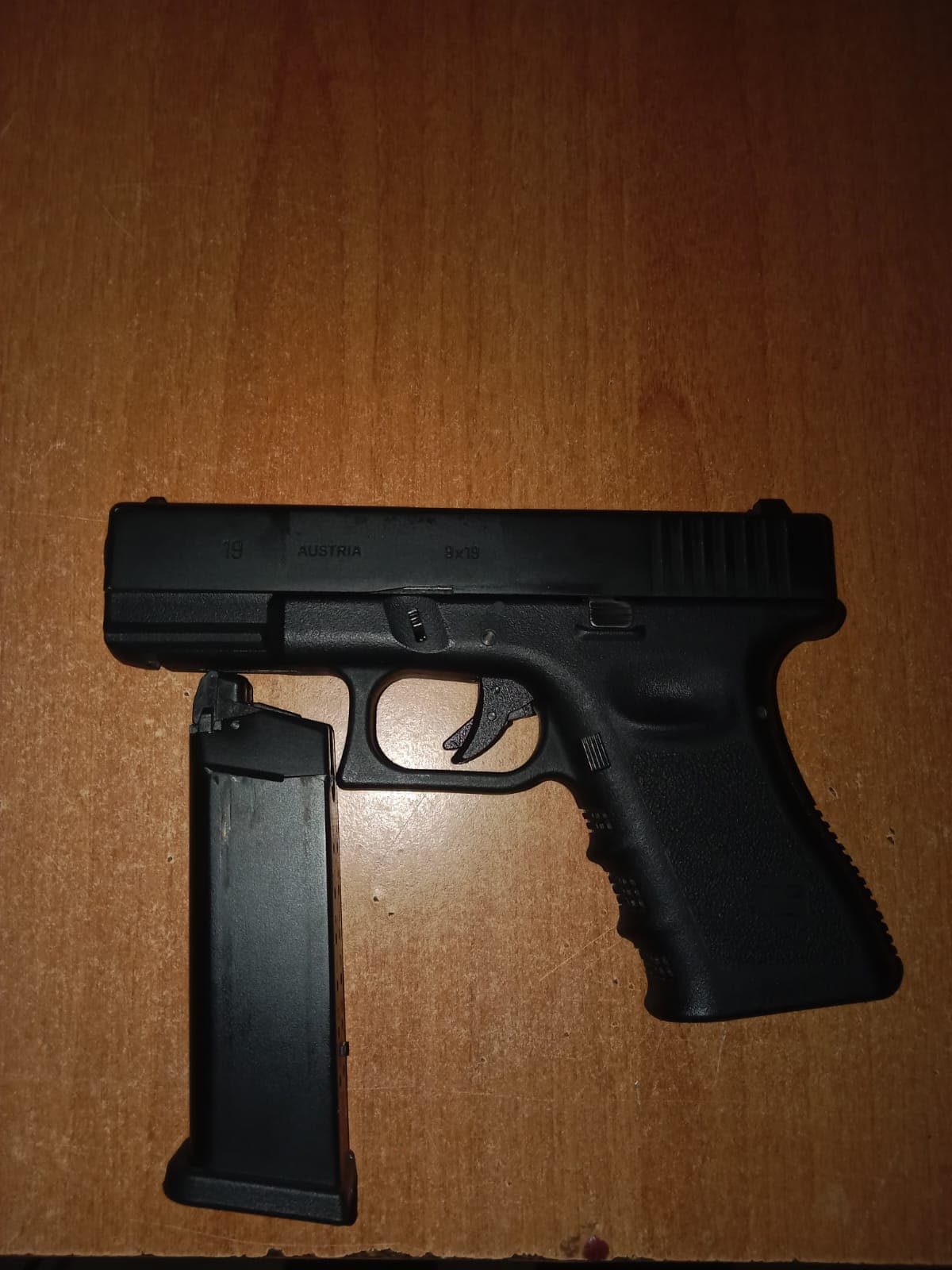 Sıfır Ayarında GBB Glock 19 (Gazla Test Edildi, Mermi Atılmadı) - Elazığ İçi Elden Teslim