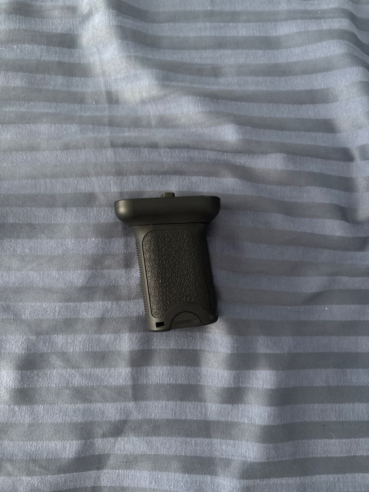 SPECNA ARMS M-LOK GRIP