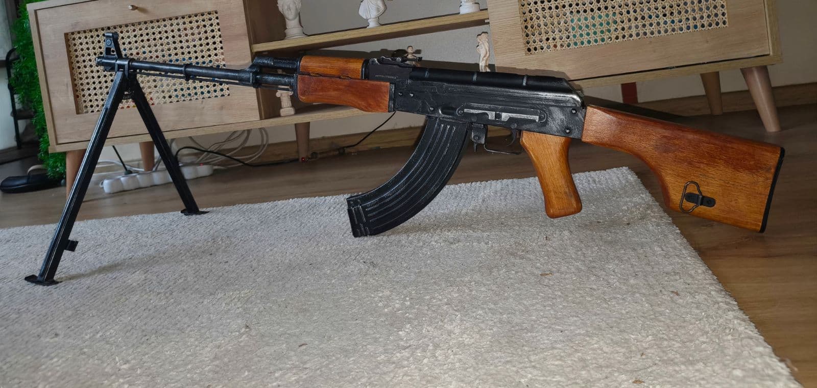 JG Works RPK AEG EBB – Full Metal / Gerçek Ahşap – Kutulu + Metal Uzatılmış RPK Şarjörü - görsel 1