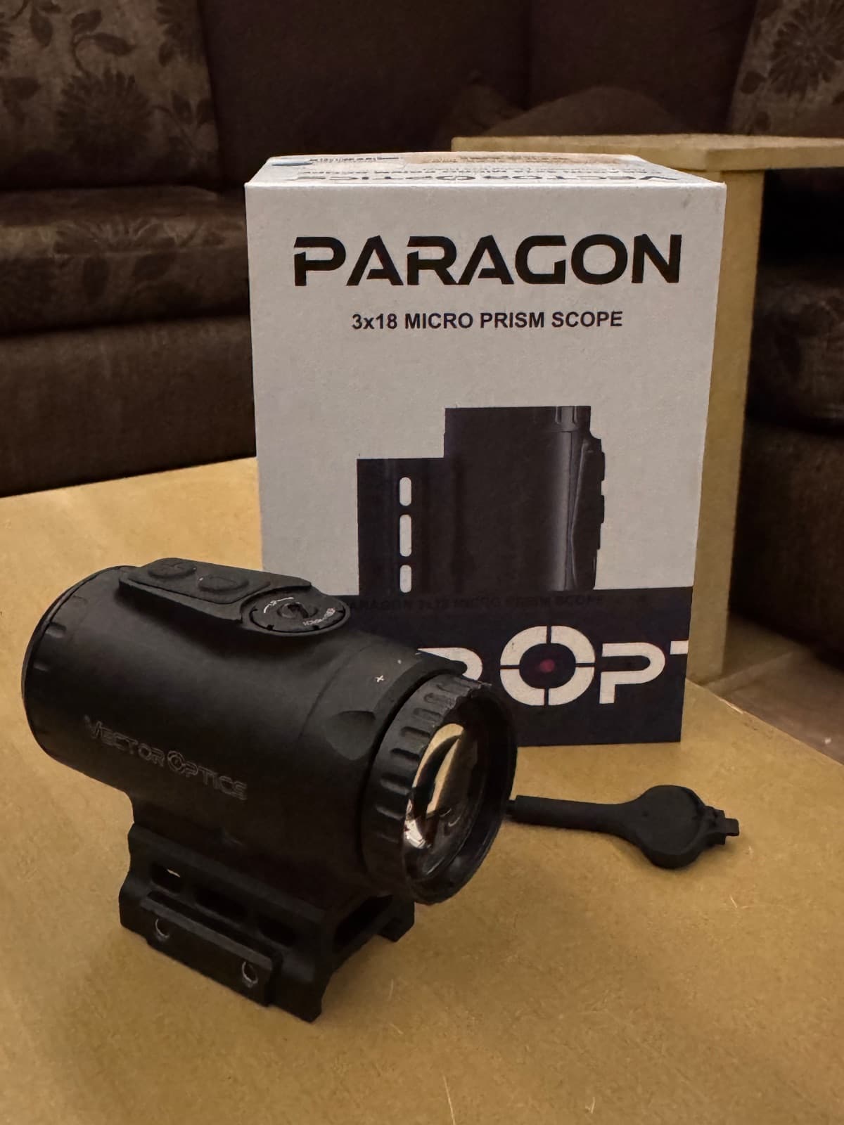 Vector Optic Paragon 3x18 Micro Prism Tüfek Dürbünü - görsel 1