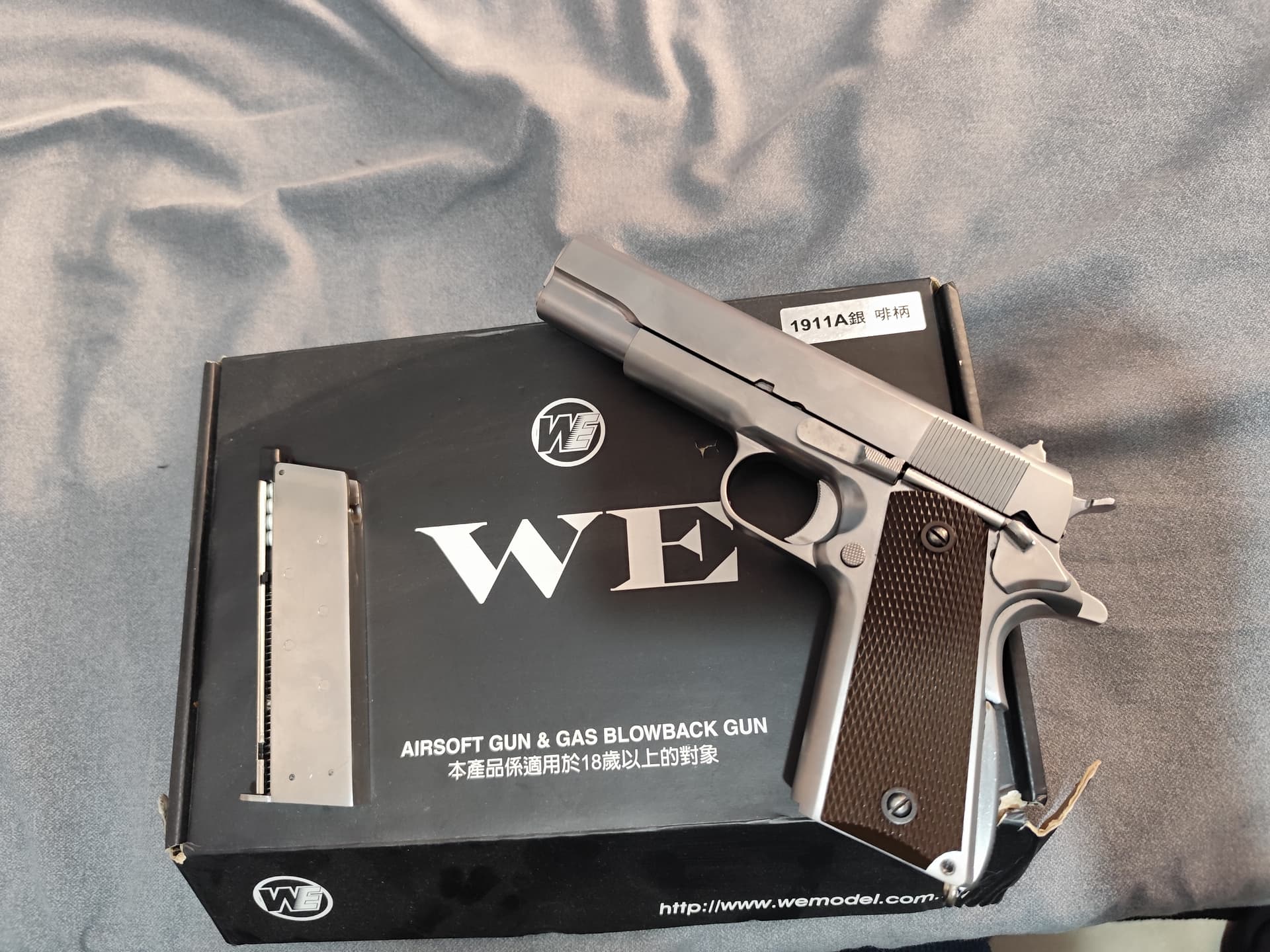 We Colt 1911 silver kahverengi kabza full metal kozmetik 10/10 - görsel 1
